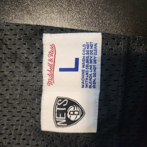 Mitchell and Ness Brooklyn Nets Jersey - Picture 6 of 6